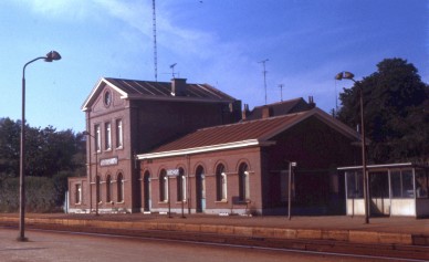 BOECHOUT  77-325.jpg